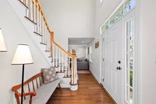 94 Holly Hill Cir, Weymouth, MA 02190 - Photo 3