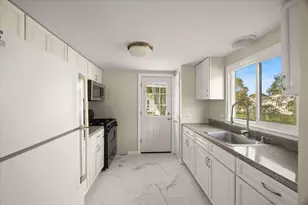 18 Pearl St, Taunton, MA 02780 - Photo 15
