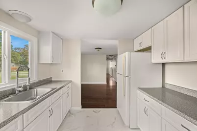 18 Pearl St, Taunton, MA 02780 - Photo 17