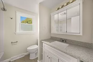 18 Pearl St, Taunton, MA 02780 - Photo 21