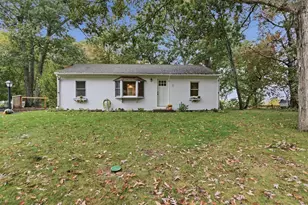 7 Earl Rd, Plymouth, MA 02360 - Photo 1