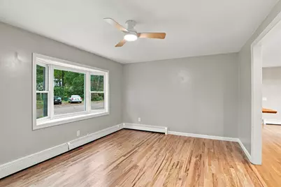 7 Earl Rd, Plymouth, MA 02360 - Photo 3