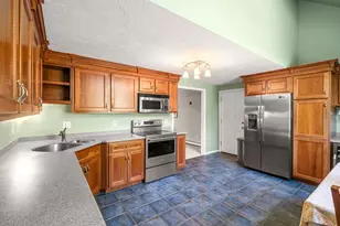 15 Bruce St, Littleton, MA 01460 - Photo 9
