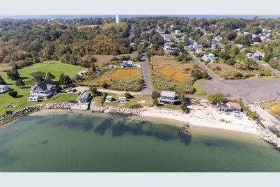 17 Shore Dr, Fairhaven, MA 02719 - Photo 13
