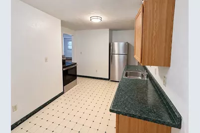 126 Turnpike St #B, Canton, MA 02021 - Photo 3