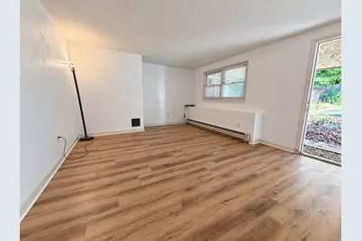 126 Turnpike St #B, Canton, MA 02021 - Photo 5