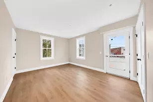 26 Friend St, Amesbury, MA 01913 - Photo 25