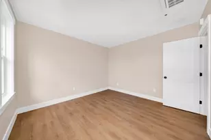 26 Friend St, Amesbury, MA 01913 - Photo 23