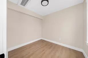 26 Friend St, Amesbury, MA 01913 - Photo 21