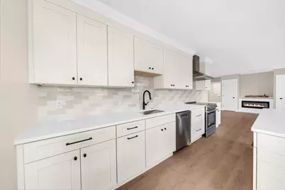26 Friend Street #B, Amesbury, MA 01913 - Photo 13