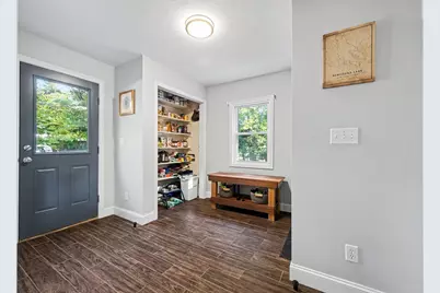 38 Lyndon Ln, Ashland, MA 01721 - Photo 5