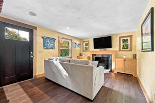 38 Lyndon Ln, Ashland, MA 01721 - Photo 17