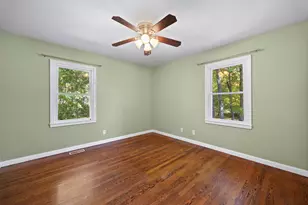 699 Benson Rd, Northbridge, MA 01588 - Photo 13