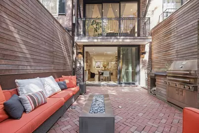 70 Myrtle St, Boston, MA 02114 - Photo 9