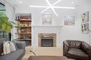 70 Myrtle St, Boston, MA 02114 - Photo 17