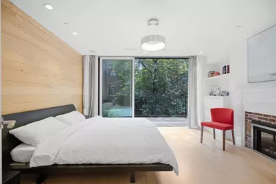 70 Myrtle St, Boston, MA 02114 - Photo 19