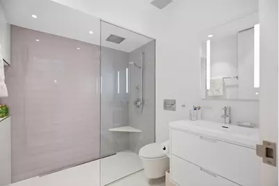 70 Myrtle St, Boston, MA 02114 - Photo 27