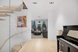 70 Myrtle St, Boston, MA 02114 - Photo 15