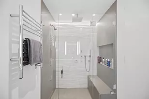 70 Myrtle St, Boston, MA 02114 - Photo 23