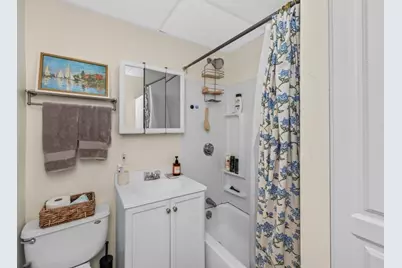 683 East 5th St, Boston, MA 02127 - Photo 27