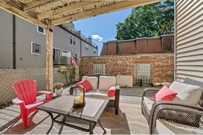 683 East 5th St, Boston, MA 02127 - Photo 13