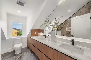 39 G St, Boston, MA 02127 - Photo 17
