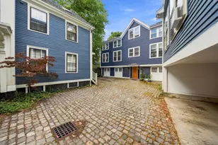 109 River St, Cambridge, MA 02139 - Photo 27