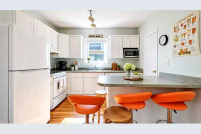 205 College Ave, Somerville, MA 02144 - Photo 11
