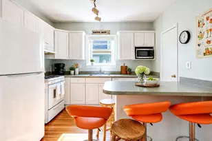 205 College Ave, Somerville, MA 02144 - Photo 11