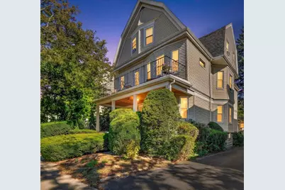 205 College Ave, Somerville, MA 02144 - Photo 35