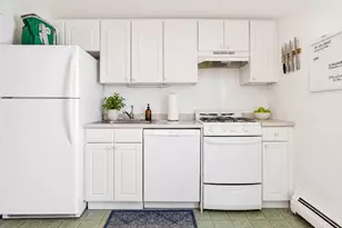 205 College Ave, Somerville, MA 02144 - Photo 21