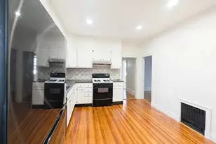 16 Henry St, Brookline, MA 02445 - Photo 3