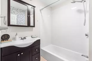 111 Eutaw St, Boston, MA 02128 - Photo 19