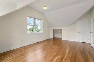 62 Redfield St, Boston, MA 02122 - Photo 31
