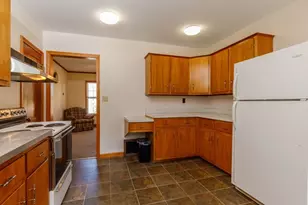 49 Prospect St, Athol, MA 01331 - Photo 3