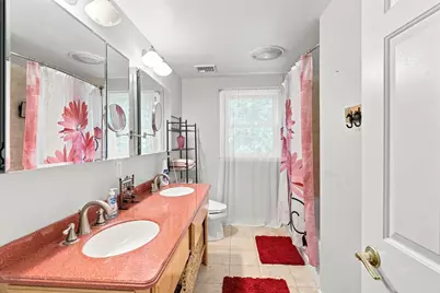 25 West St, Foxboro, MA 02035 - Photo 31