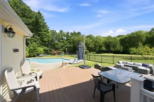 25 West St, Foxboro, MA 02035 - Photo 35