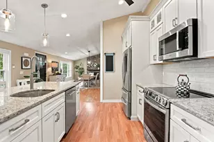 11 Regent's Gate, Sandwich, MA 02563 - Photo 9