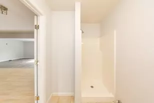 18A Kennebec St, Worcester, MA 01606 - Photo 17