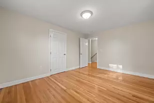 13 Gregg St, Woburn, MA 01801 - Photo 27