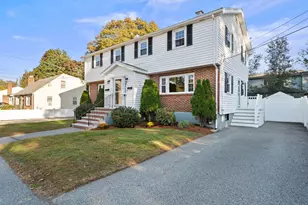 13 Gregg St, Woburn, MA 01801 - Photo 3