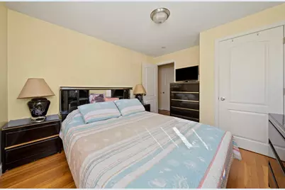 247 Howard St, Brockton, MA 02302 - Photo 9