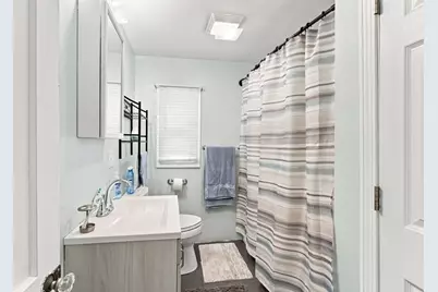 42 7 Mile River Dr, Attleboro, MA 02703 - Photo 17