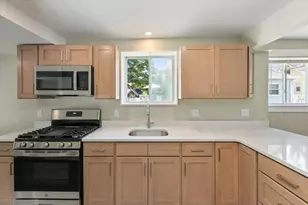 14-16 Bartlett Ave, Haverhill, MA 01830 - Photo 5