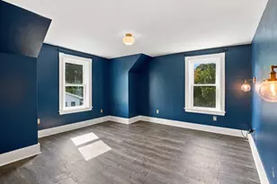 8 Agate Ave, Worcester, MA 01604 - Photo 13