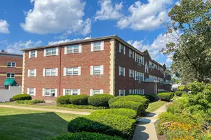 5 Cass St, Boston, MA 02132 - Photo 9