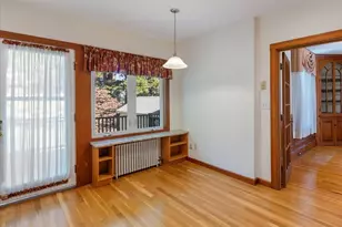 79 Menotomy Rd, Arlington, MA 02476 - Photo 7