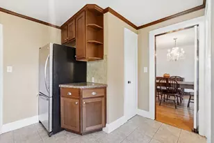 726 Allen St, Springfield, MA 01118 - Photo 13
