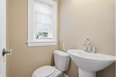 726 Allen St, Springfield, MA 01118 - Photo 15