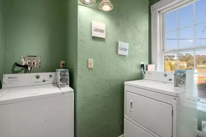 107 Vernon St, Worcester, MA 01610 - Photo 31